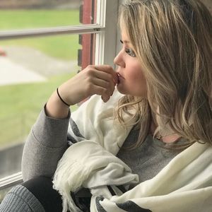 Meet your Posher, Ariana